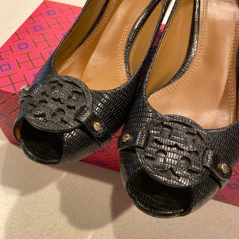 Mini Miller Opened Toe Wedge SZ 8